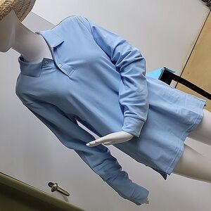 Old Navy The Boyfriend Long Sleeve Collared 2 Button Light Blue Top Size Medium